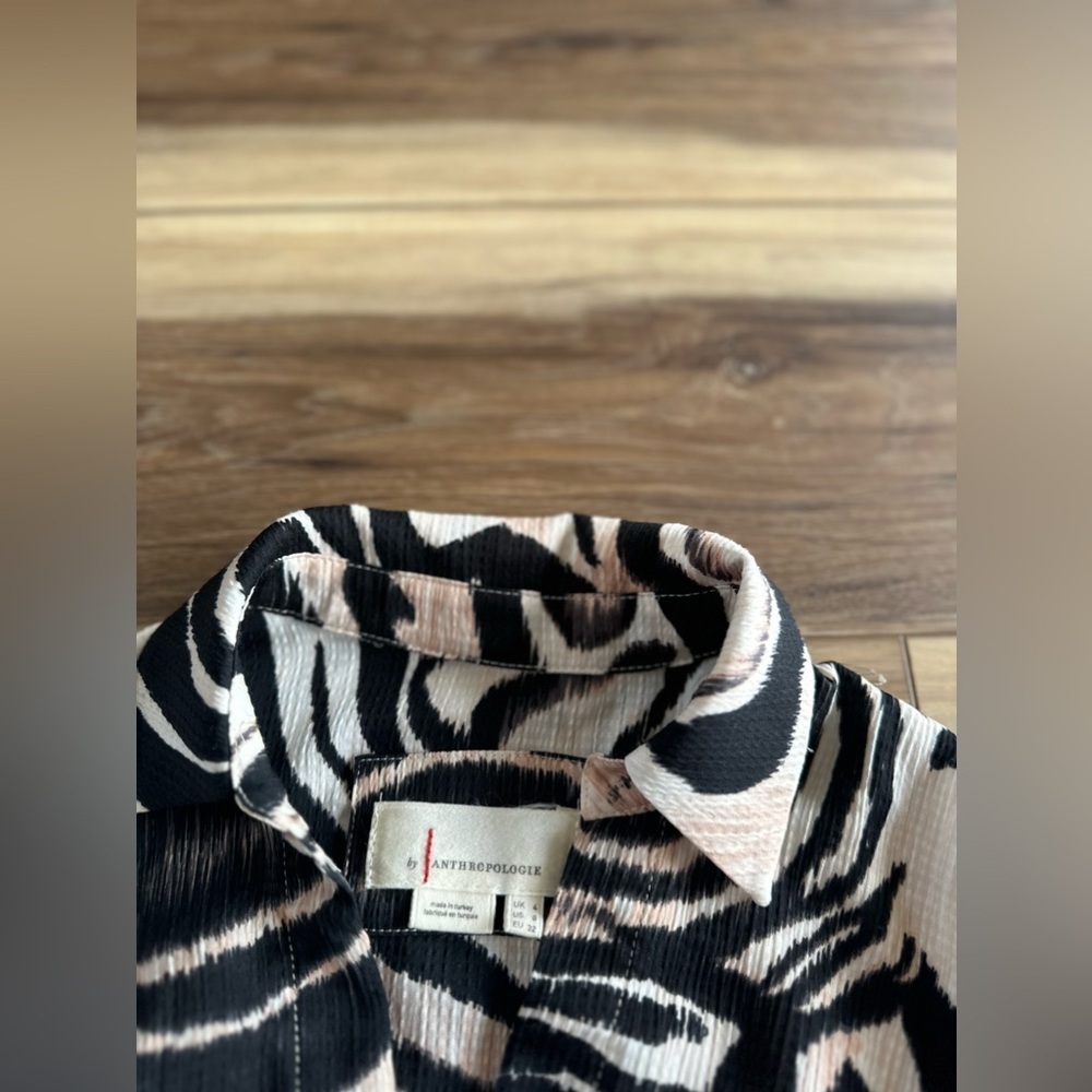 Anthropologie womens zebra print mini dress faux wrap balloon sleeve size 0 - Picture 6 of 6